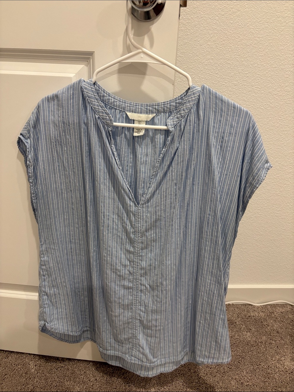 H&M Light Blue Striped V-Neck Women’s Top